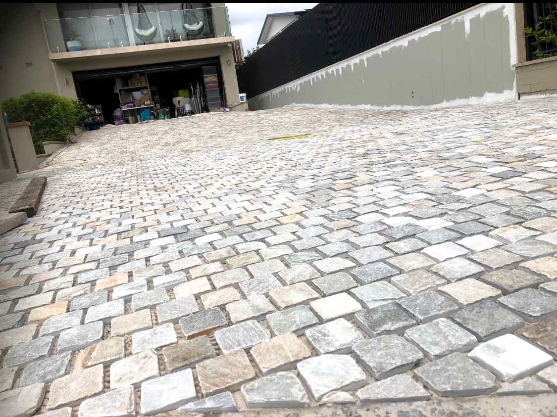 Licensed Tiler near Liverpool